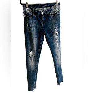Rock & Republic Berlin Distressed Jeans